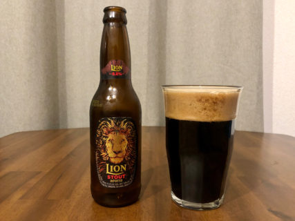 「ライオン スタウト」ストロングなのに甘ぁ〜いスリランカの黒ビール。